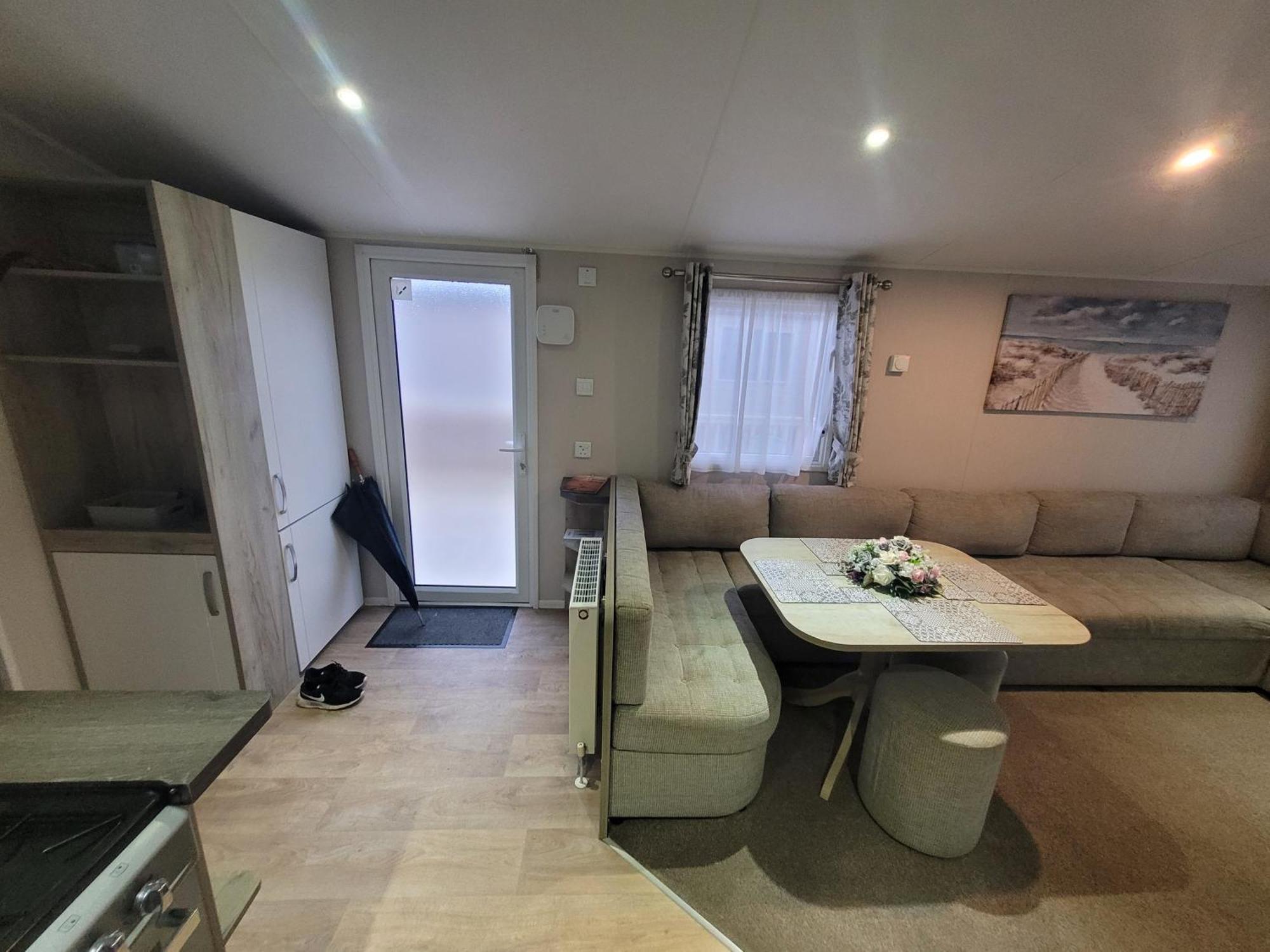 A22 Unity Beach Holiday Resort Unity Brean Sleeps 8 People 3 Bedrooms 1 Pet Stays Free Berrow Exterior photo
