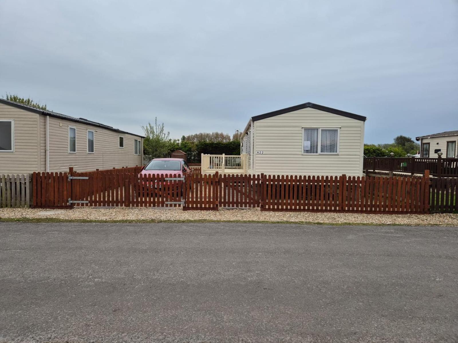 A22 Unity Beach Holiday Resort Unity Brean Sleeps 8 People 3 Bedrooms 1 Pet Stays Free Berrow Exterior photo